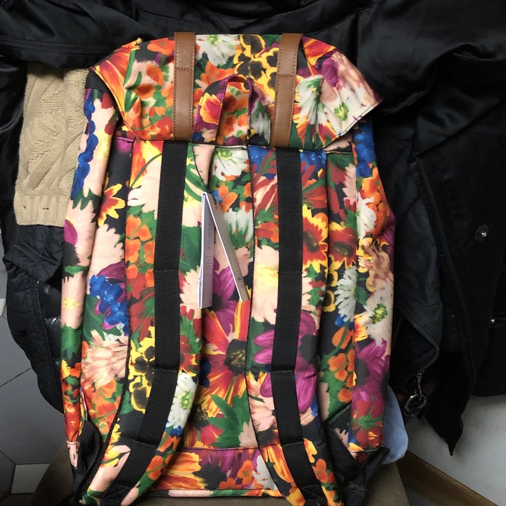 Herschel Supply Company Red & White Striped Backpack Interior - Picture 3 of 4